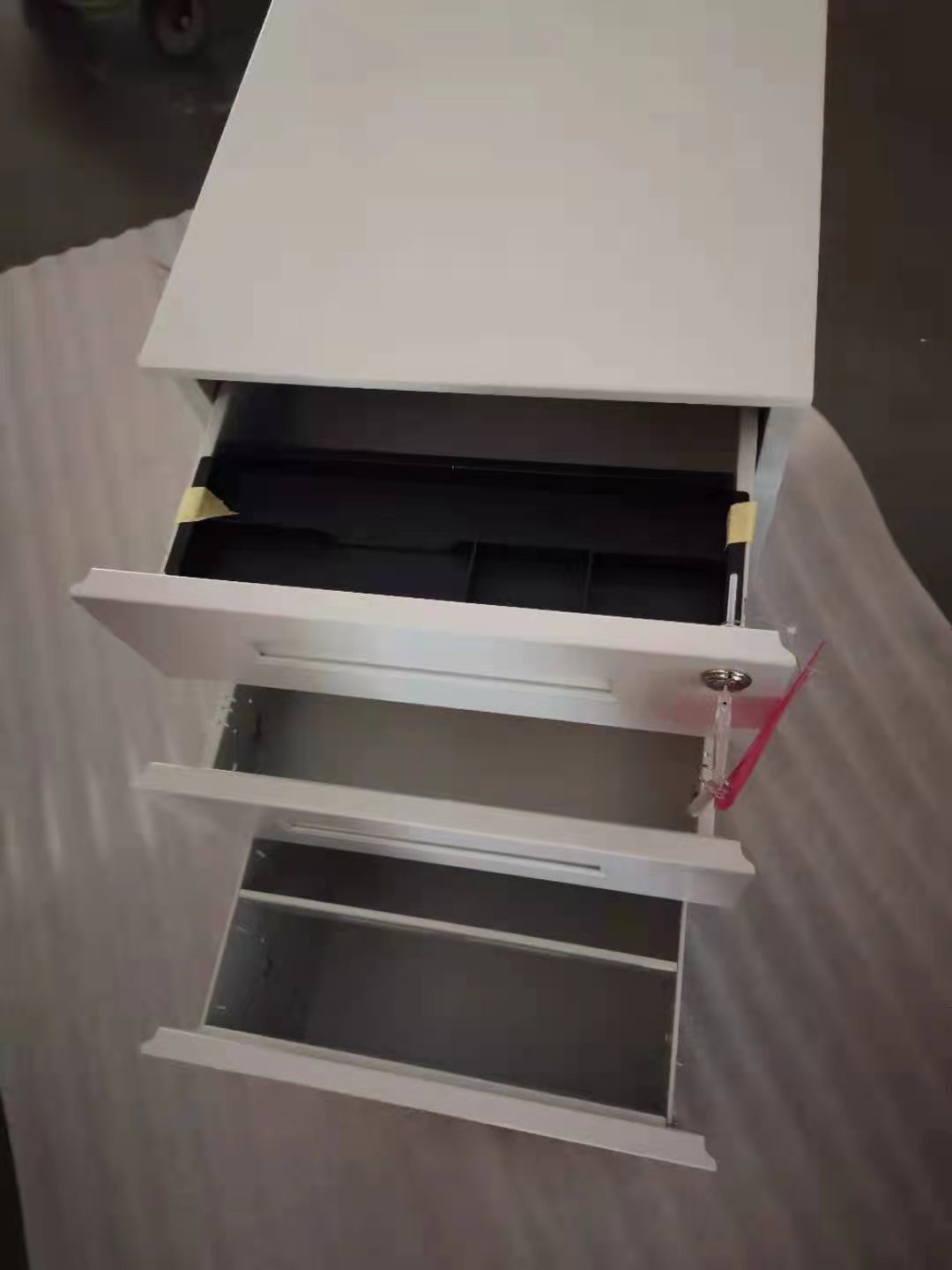 modern design steel 3d mobile pedestal supplier