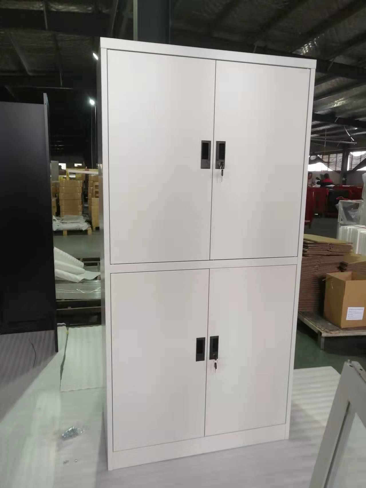 chinese metal white 4 door locker for sale 2021
